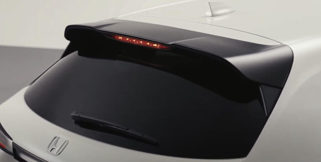 ヴェゼルとZR-V、どちらが燃費で有利?