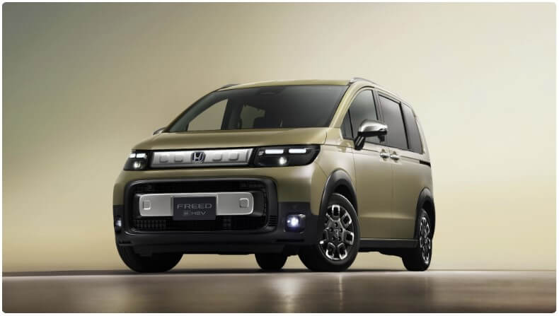 フリードを価格コムで調べる!最新の新車・中古車情報