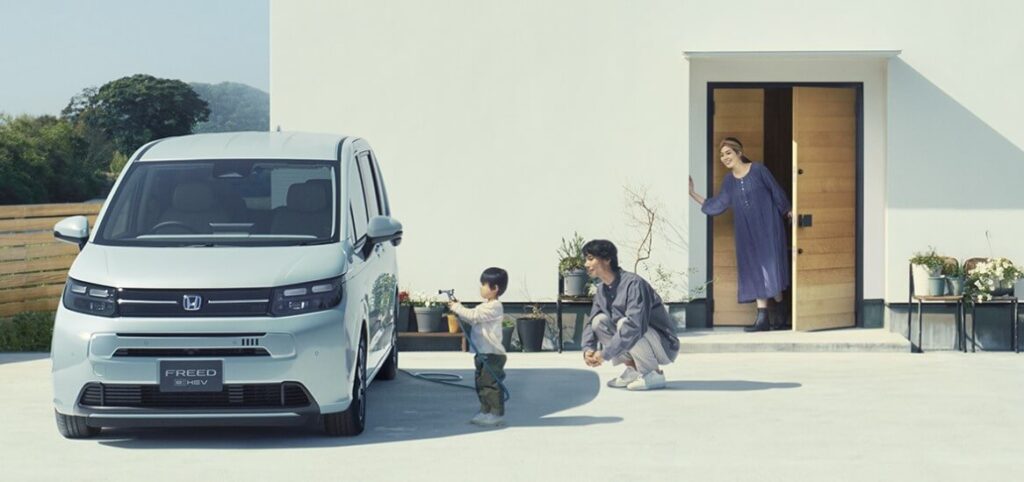 他車との比較で見るフリード横幅の実力