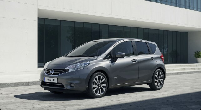日産ノートe-POWERのバッテリー交換費用と寿命・交換時期の関係
