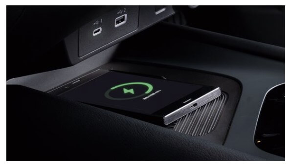 日産ノートで携帯充電ができない原因とは?よくある症状を整理