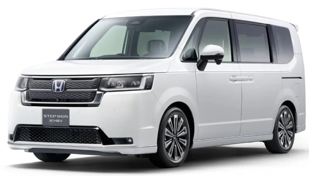 ステップワゴンサイズの歴代モデルの選び方