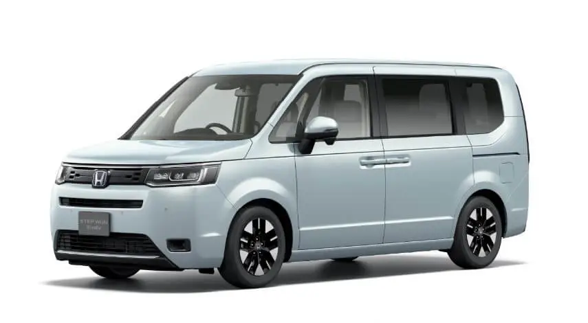 スパーダモデルの荷室寸法に注目