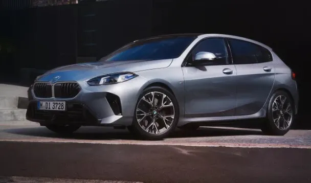 bmwを小さい順に比較!価格情報