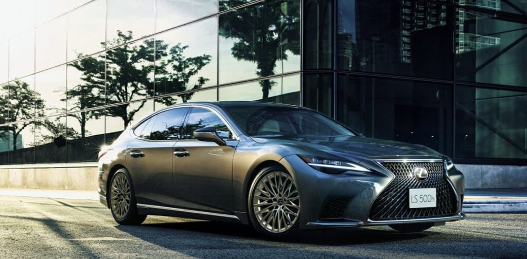 レクサスの車種一覧とモデル別の価格帯