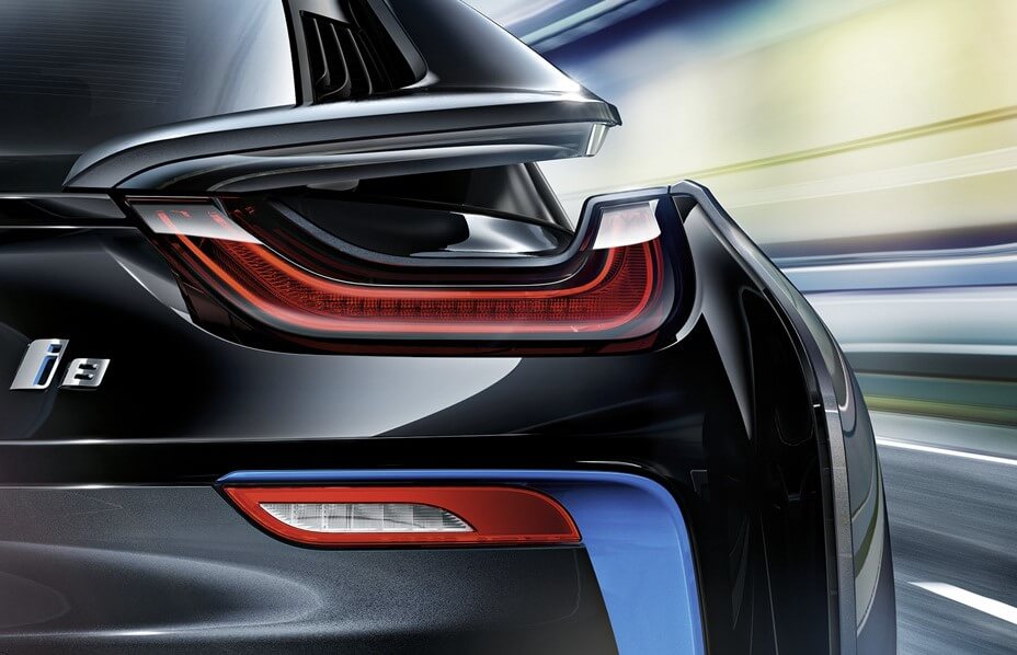 i8の新車価格と価格の推移